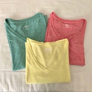 3/$20 Short Sleeve V-Neck Bundle!!!!